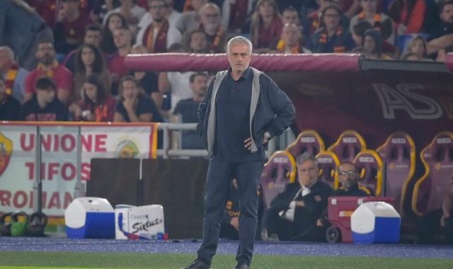 yl23455永利最新网址-罗马赢球穆里尼奥仍不满 球队表现愁人伤病更愁人