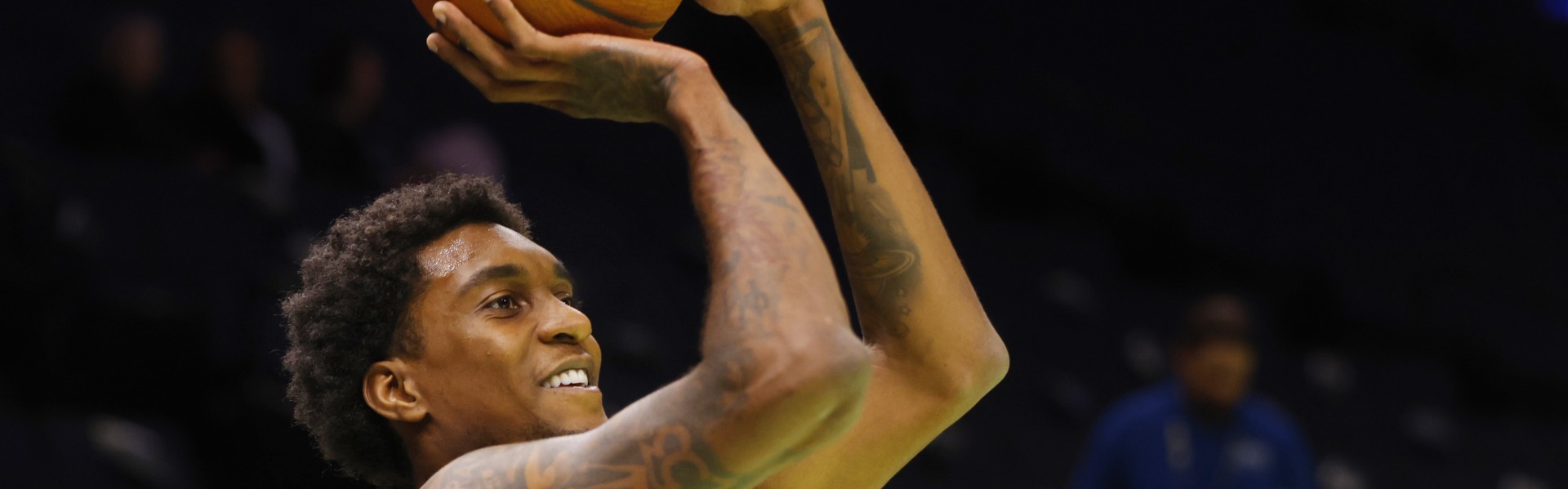 诸葛连弩开射！麦克丹尼尔斯左右开弓三分三连击 森林狼领先18分